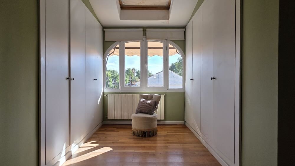 Property 2458 - Image 45